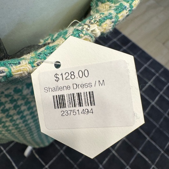 Green Houndstooth Dress - Picture 4 of 4